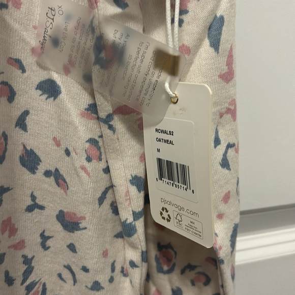 PJ Salvage new with tag sweater - Picture 2 of 2